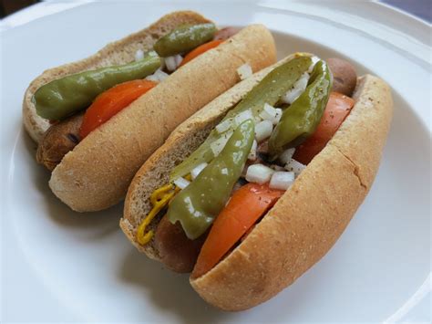 The Veracious Vegan: Chicago-Style Vegan Hot Dogs