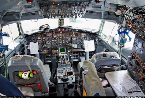 B727 Airline Interiors, Aircraft Interiors, New Aircraft, Military ...