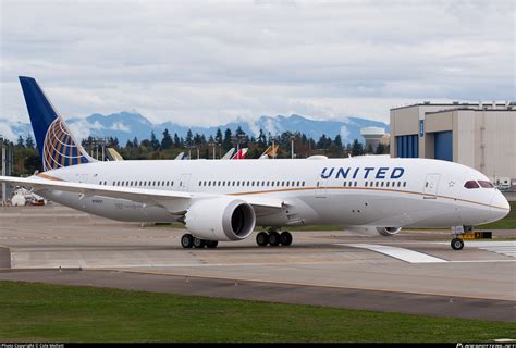 N19951 United Airlines Boeing 787-9 Dreamliner Photo by Cole Mellott ...