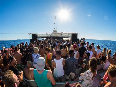 IBIZA BOAT PARTY (Ibiza Town) - 2022 What to Know BEFORE You Go