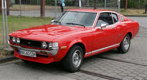 POWER CARS: Toyota Celica 2000 GT Liftback