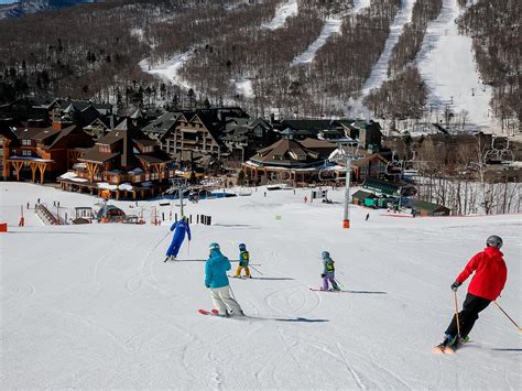 15 best ski resorts in the U.S. for families