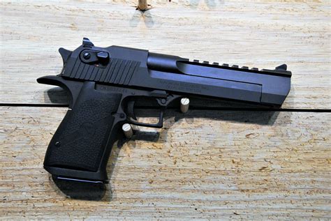 Desert Eagle 357 Magnum Pistol