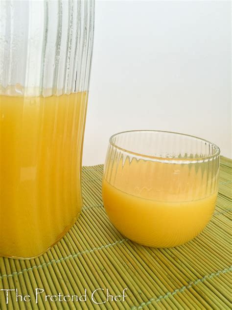 Cashew fruit juice - The Pretend Chef