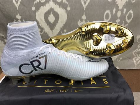 Nike Mercurial Superfly V CR7 Vitórias FG Pure Platinum Gold Metallic ...