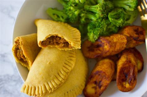 Vegan Jamaican Beef Patties | Recipe | Jamaican beef patties, Beef ...