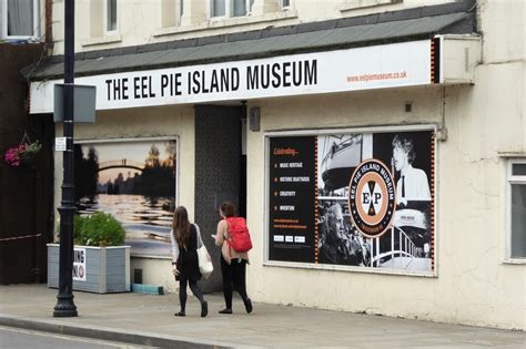 Meet The Inhabitants Of Eel Pie Island | Londonist