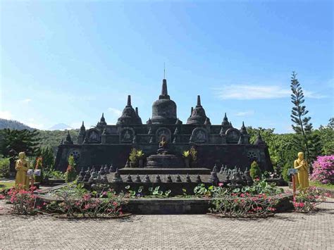 Brahma Vihara Arama Bali Temple - GETTING STAMPED