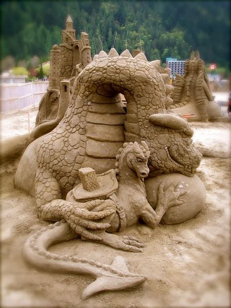 Amazing Sand Sculptures - Bellisima