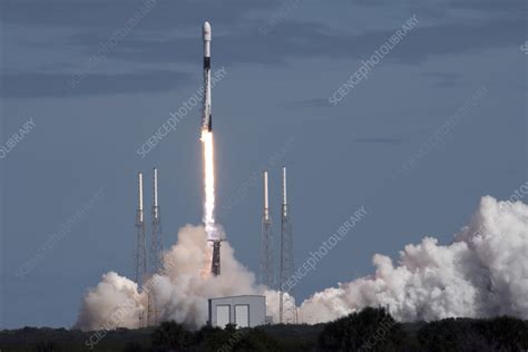 Falcon 9 Starlink launch - Stock Image - C055/1308 - Science Photo Library