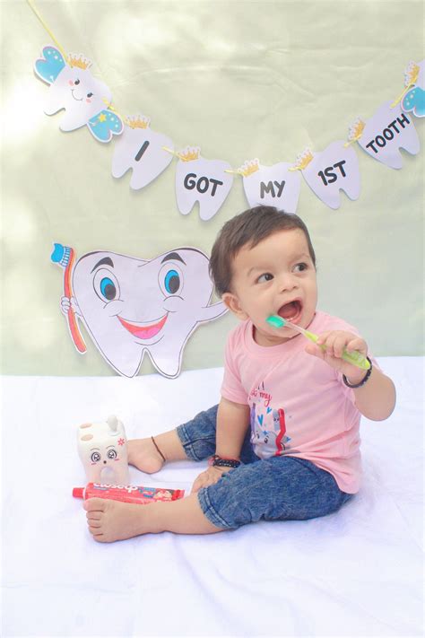 I got my first tooth Baby Photography Poses, Newborn Baby Girl ...