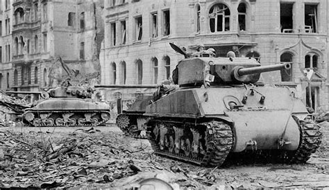 M4 Sherman "Jumbo" | Sherman M4 Tank | Pinterest | Armors, Normandy and ...