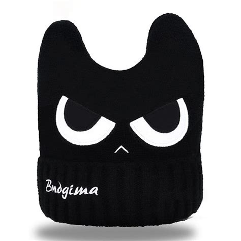 Cute Cat Knitted Beanie - ApolloBox