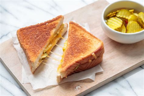 Pickle Grilled Cheese Sandwiches | Love and Olive Oil