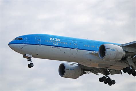 PH-BQM: KLM Asia Boeing 777-200ER (At Toronto Pearson Airport)