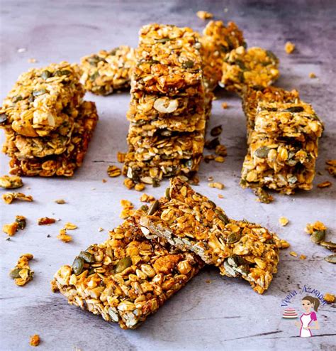 Sugar-free Granola Bars - Veena Azmanov