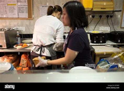 Greasy spoon breakfast hi-res stock photography and images - Alamy