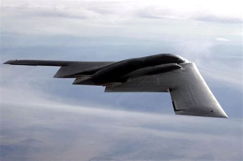 Here's What We Know About the Air Force's New B-21 Stealth Bomber | The ...