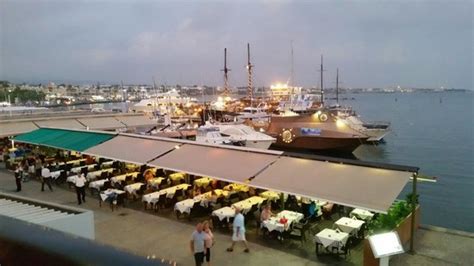 THE POSEIDONAS CAFE - RESTAURANT, Paphos - Restaurant Bewertungen ...