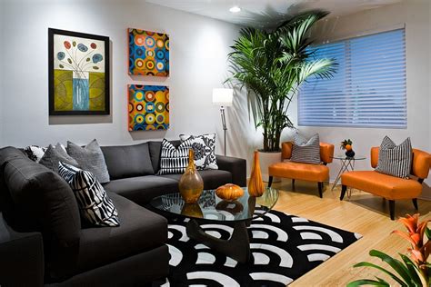 Small Living Room Ideas With Black Sofa | Brokeasshome.com