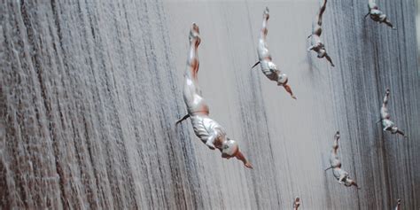 The spectacular Dubai Mall fountain is officially back in action ...