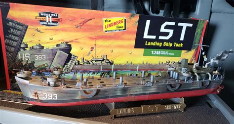 L.S.T. (Landing Ship Tank) -- Plastic Model Military Ship Kit -- 1/245 ...