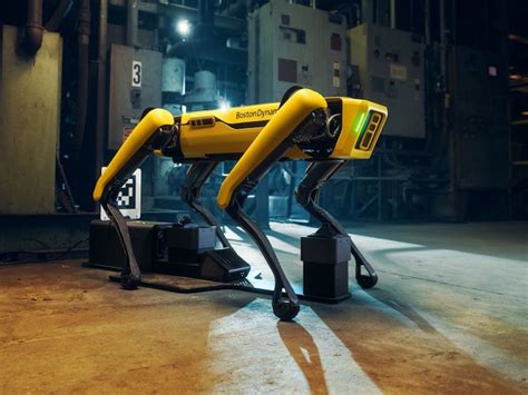 Boston Dynamics’ Spot can now charge by itself » Gadget Flow