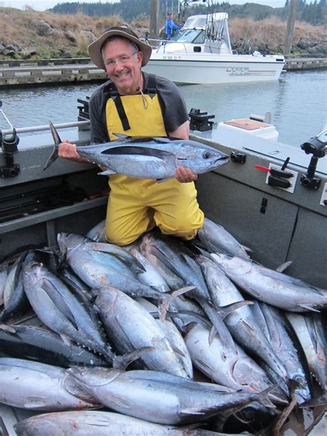 Todds Extreme Fishing: Washington Albacore Tuna!