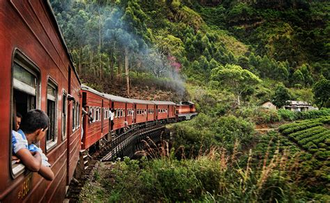 Sri Lanka Train Photography » Greg Goodman: Photographic Storytelling