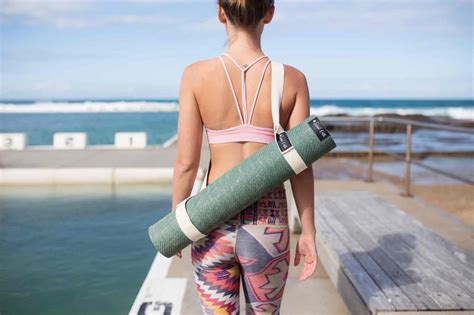 17 ethical brands of the best eco-friendly yoga mats [Ultimate Guide]