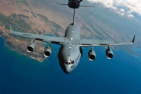 C-17 Globemaster III | Military.com