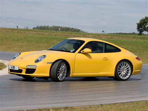 2009 Yellow Porsche 911 Carrera wallpapers