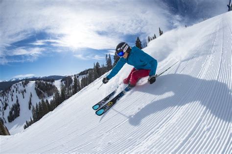 Aspen Snowmass • Ski Holiday • Reviews • Skiing