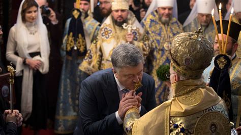 Ukrainian Orthodox Christians Formally Break From Russia - The New York ...