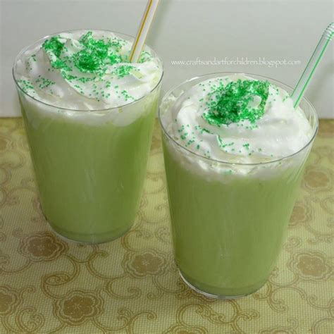 Green Honeydew Melon Smoothie for Kids | Melon smoothie, Honeydew melon ...