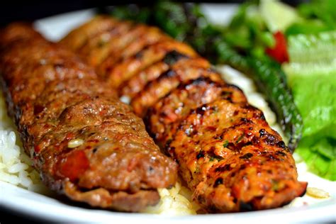 Turkish Kebabs Cookbook: Famous Turkish Kebabs