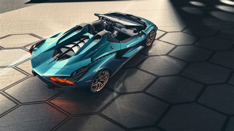 This Is Lamborghini's New Hybrid Sián Roadster - And It's Already Sold ...