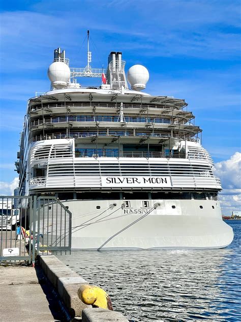 Review: Silversea Silver Moon Cruise 2022 Stockholm to Southampton