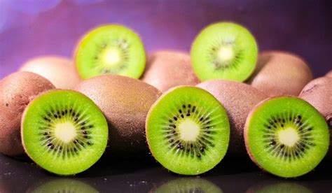 10 Khasiat Buah Kiwi Yang Anda Perlu Tahu - The Diagnosa