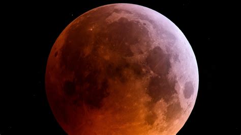 Lunar eclipse will occur Tuesday: Best times to view the 'blood' moon