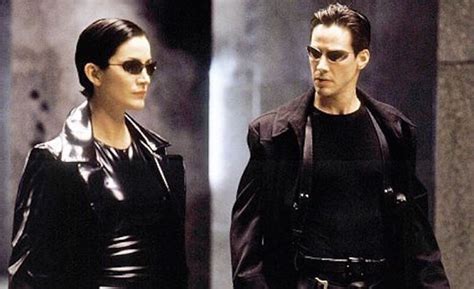 See behind-the-scenes Matrix 4 footage of Keanu Reeves & Carrie-Anne ...