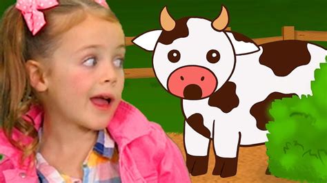 Learn Animal Sounds | Moo Cow Song | Learn Animals - YouTube