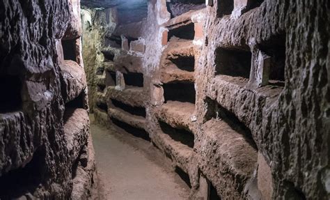 Roman Countryside & Catacombs Walking Tour in Rome