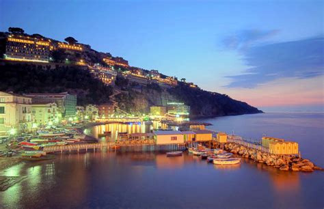 Sorrento Cityguide | Your Travel Guide to Sorrento - Sightseeings and ...