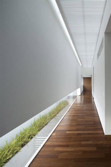 20 Long Corridor Design Ideas Perfect for Hotels and Public Spaces