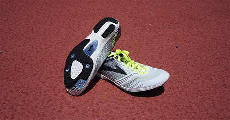 Racing Flats: The Best Shoes To Run Fast In | Gear Institute