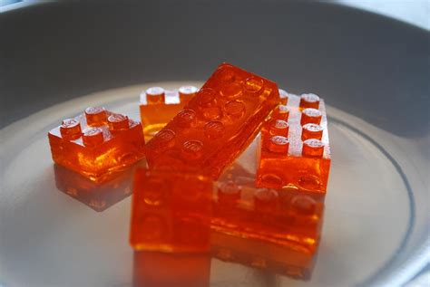 craftyc0rn3r: Lego Gummy Candy