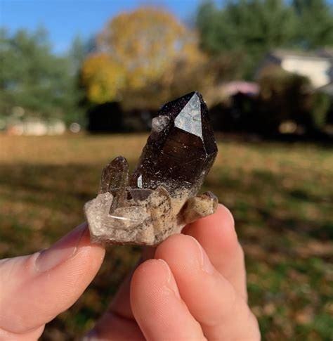 Smoky Quartz Metaphysical Properties and Meanings - The Crystal Council