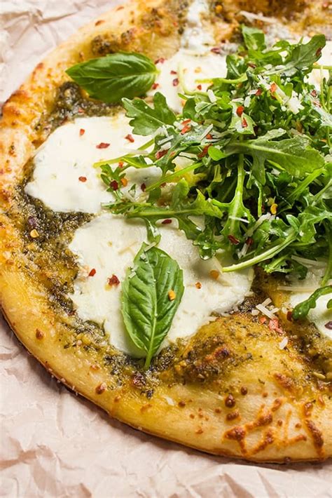 Grilled Pizza with Pesto and Fresh Mozzarella - The Lemon Bowl®