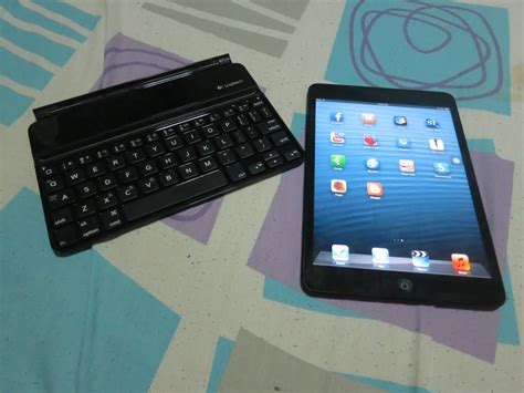 Ipad Mini + Accessories - A Deecoded Life